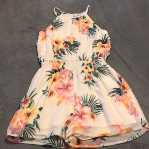 Abercrombie Kids Floral Romper size 11/12